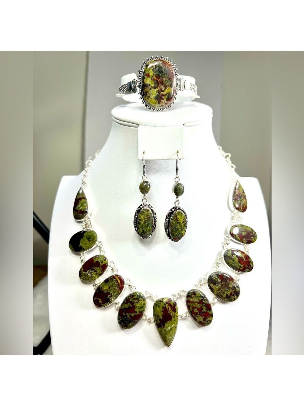Dragon Blood 925 Large Gemstone Necklace Bracelet & Earrings Wardrobe